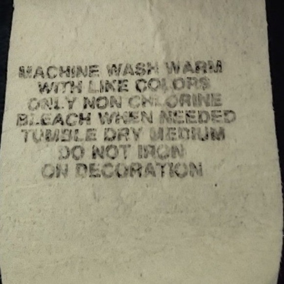 MV Sport T-Shirt 2XL Men VTG Y2K Graphic Tee Navy Cliff Castle Casino Style 207 - Picture 8 of 11